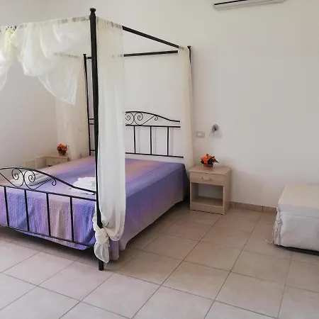 Sole&mare Solo Bed and Breakfast 3*